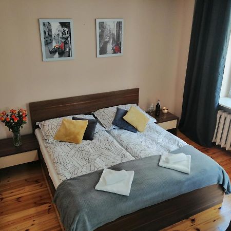Cicha Przystan Apartament Starowka Lägenhet Kołobrzeg Exteriör bild