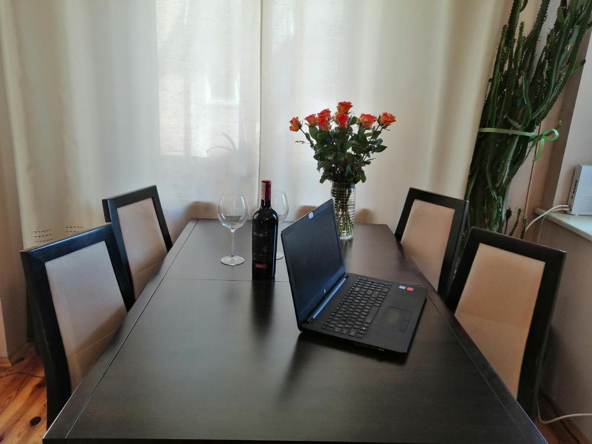 Cicha Przystan Apartament Starowka Lägenhet Kołobrzeg Exteriör bild